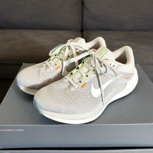 Nike Air Winflo 10 Light Smoke Grey Polar Running Shoes Women's Size 7
